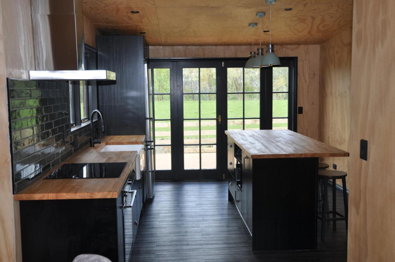 Renagour Cottage - Farmstay With Hot Tub! Уонгануи Экстерьер фото