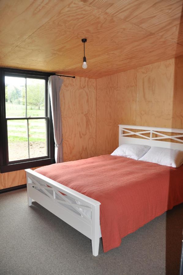 Renagour Cottage - Farmstay With Hot Tub! Уонгануи Экстерьер фото