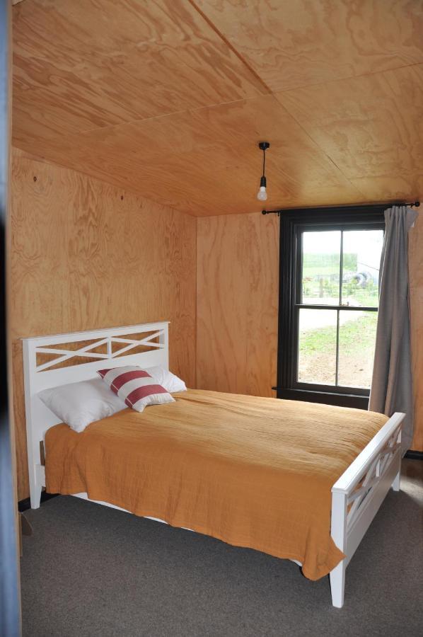 Renagour Cottage - Farmstay With Hot Tub! Уонгануи Экстерьер фото
